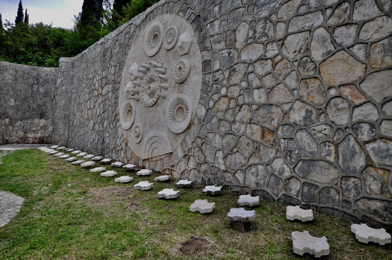 The Making of Modern Mostar: A Century of Transformation & Conflict 