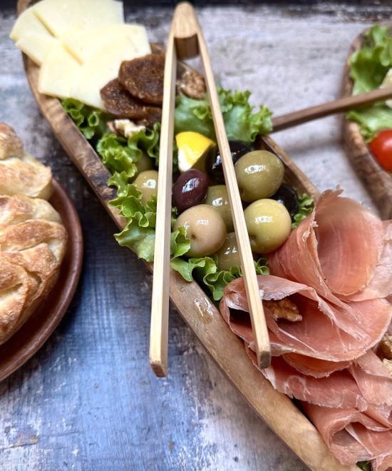 Meza (thumbnail) (Custom)