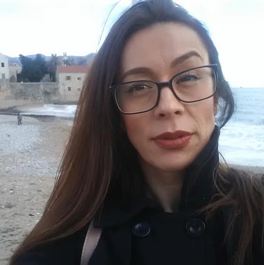 Arnela - team member of sheva walking tours travels